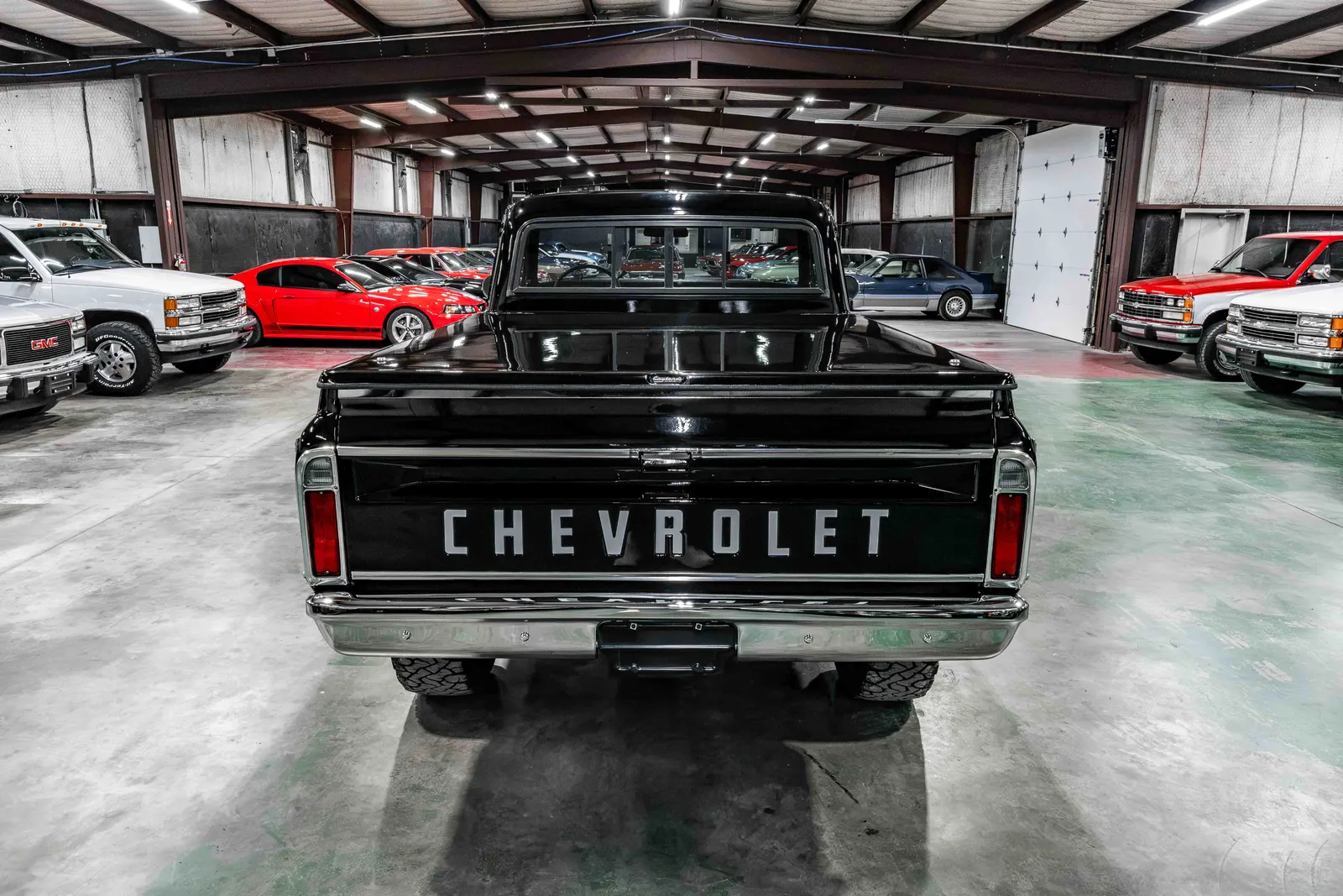 Factory Black 1970-Chevrolet-K10-Black-KE140Z129598-36.jpg